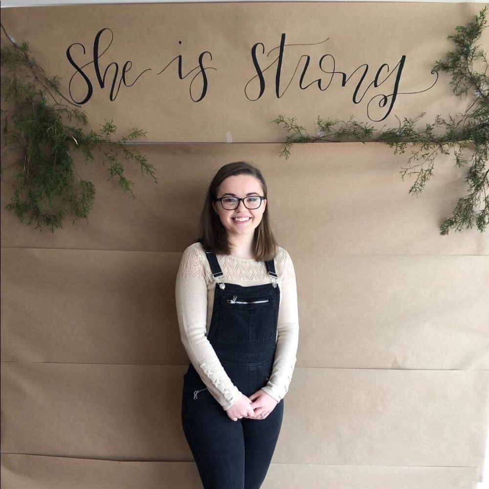 Meet your Posher, Jenna - Picture 1 of 1
